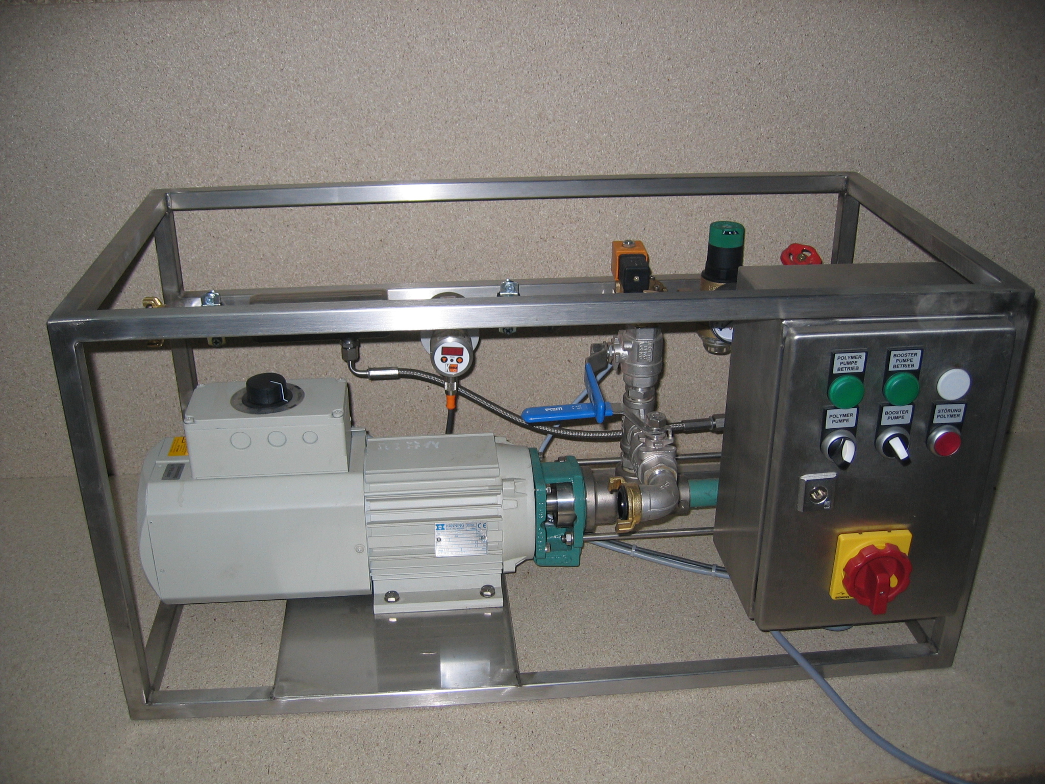 ATS Micro mit Netzsch Exenterschnecken Pumpe NM008 mit integriertem Frequenzumrichter